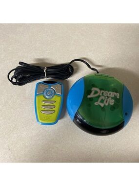 Hasbro Dream Life Game Unit in Blue, Green, Black